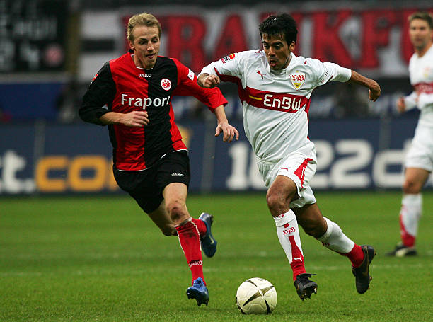 号战服的特 号战服的特