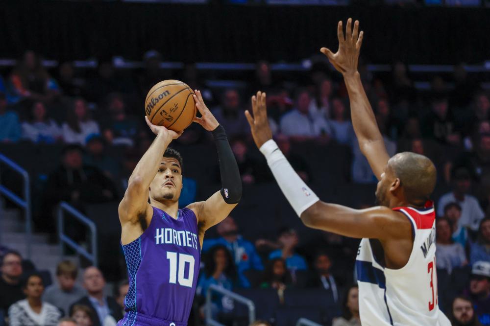 前排名垫底 前排名垫底